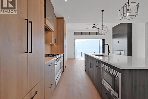 9201 Okanagan Centre Road W Unit# 10 - Photo 8