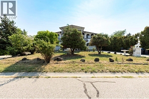 2295 Rhondda Court - Photo 12