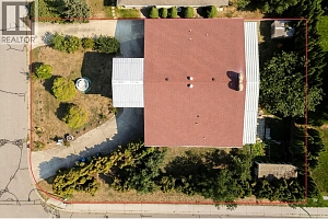 2295 Rhondda Court - Photo 3