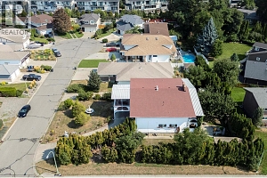 2295 Rhondda Court - Photo 9