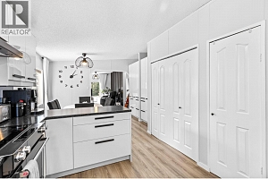 338 Howards Road - Photo 14