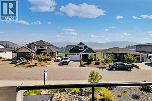 2594 Crown Crest Drive - Photo 24