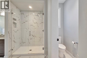 2594 Crown Crest Drive - Photo 32
