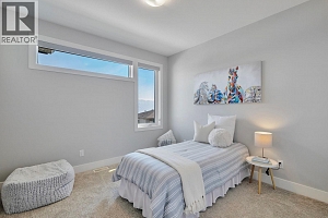 2594 Crown Crest Drive - Photo 39