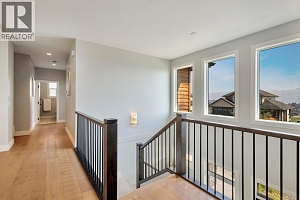 2594 Crown Crest Drive - Photo 42