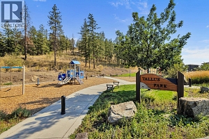 2594 Crown Crest Drive - Photo 74