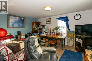 713 Russell Avenue - Photo 12