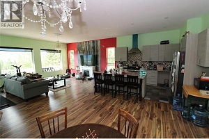 82 Peregrine Way - Photo 3