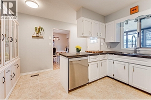 101 Crescent Drive - Photo 9