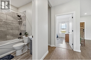 2411 Harding Road - Photo 29