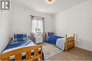 2411 Harding Road - Photo 32
