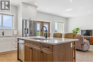 2411 Harding Road - Photo 16