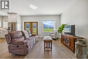 2411 Harding Road - Photo 17