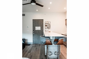 2555 Lakeshore Road Unit# 518 - Photo 7