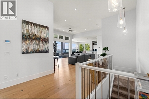 858 Clarance Avenue - Photo 19