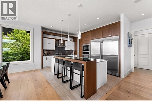 858 Clarance Avenue - Photo 22