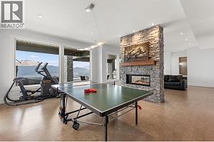 858 Clarance Avenue - Photo 43