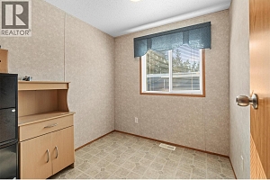 136 Meadow Crescent Unit# 10 - Photo 11