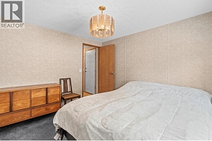 136 Meadow Crescent Unit# 10 - Photo 15