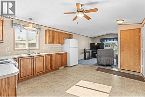 136 Meadow Crescent Unit# 10 - Photo 9