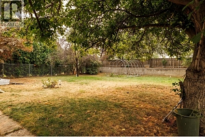 1211 Centennial Crescent - Photo 23