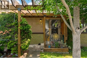 1048 ALLISON Place - Photo 23