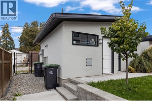 1064 Lawson Avenue - Photo 30