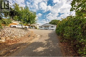 1377 Orchard Drive - Photo 4