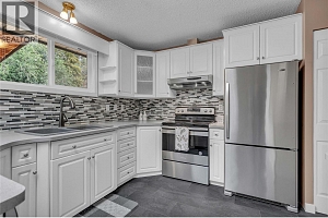 733 Josselyn Court - Photo 12