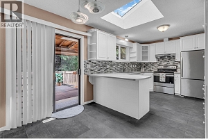 733 Josselyn Court - Photo 9