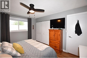 2105 14 Street - Photo 18