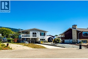 2105 14 Street - Photo 2