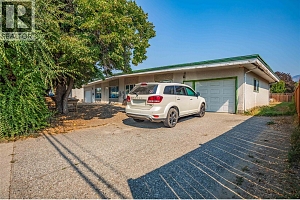 715B Gerstmar Road - Photo 2