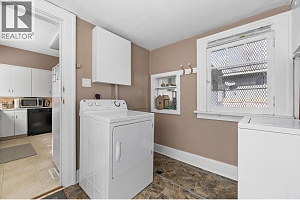 1830 Riverside Avenue - Photo 19