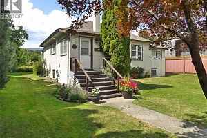 1830 Riverside Avenue - Photo 2