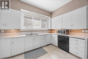 1830 Riverside Avenue - Photo 23