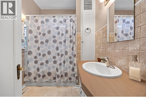 1830 Riverside Avenue - Photo 49