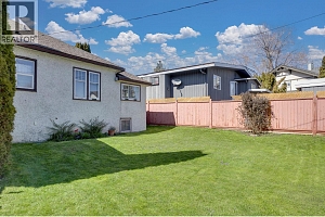 1830 Riverside Avenue - Photo 7