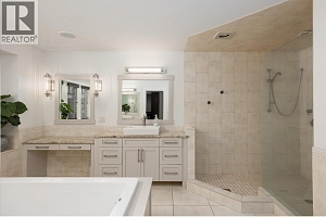 2523 Hillsborough Road - Photo 18