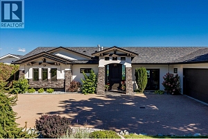 2523 Hillsborough Road - Photo 2