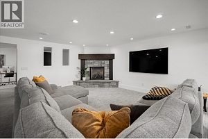 2523 Hillsborough Road - Photo 24