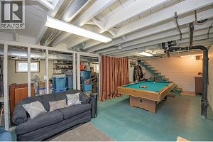 2506 Shuswap Avenue - Photo 31