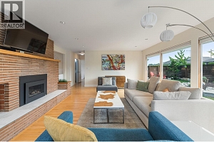 1470 Guisachan Place - Photo 4
