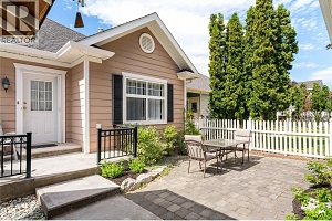 419 PROVIDENCE Avenue - Photo 24