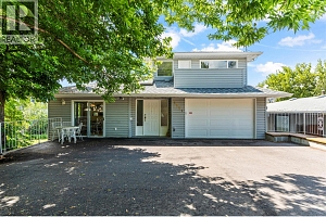 2804 25 Street - Photo 3