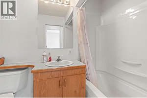 2804 25 Street - Photo 32