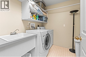 2804 25 Street - Photo 34