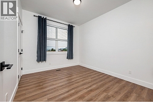 6448 Agassiz Road - Photo 19