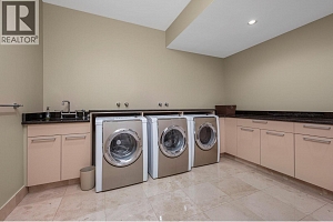 9989 Cathedral Drive - Photo 17