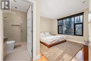 9989 Cathedral Drive - Photo 21